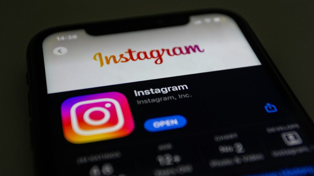 インスタグラムを再稼働いたしました！